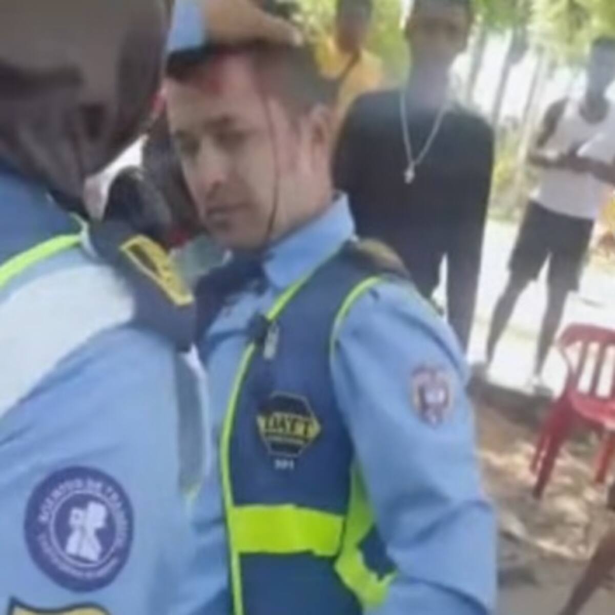 Motociclista agrede físicamente a un agente del DATT tras inmovilización en el sur de Cartagena