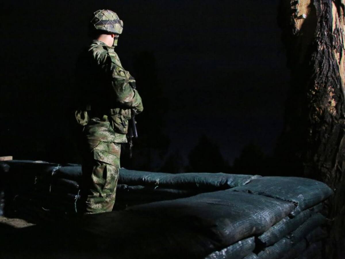 Ejército aclara que disparos al aire en Batallón Paraíso fue por riña