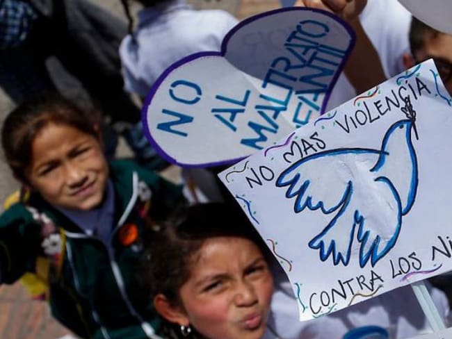Policía revela que a diario son abusadas 50 niñas en Colombia