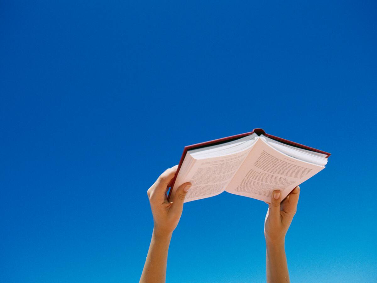 Préstamo de libros por 15 días y en la puerta de su casa