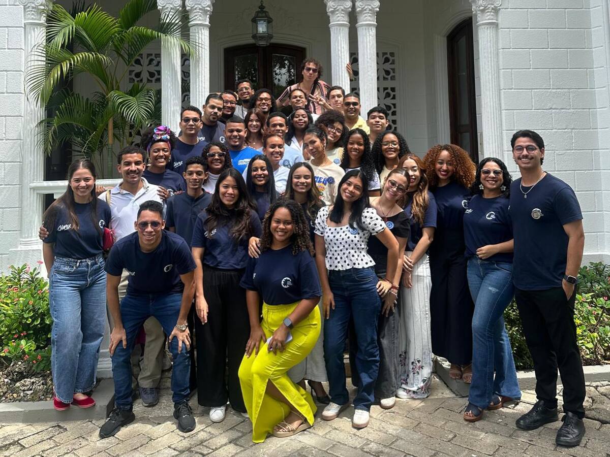 Global Shapers Cartagena celebra 11 años impulsando sueños heroicos a través del liderazgo juvenil