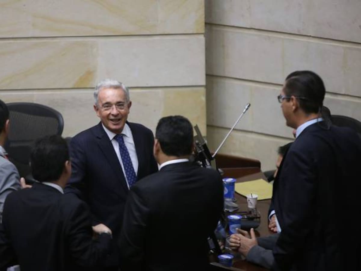 El uribismo volvió a ser derrotado en el congreso