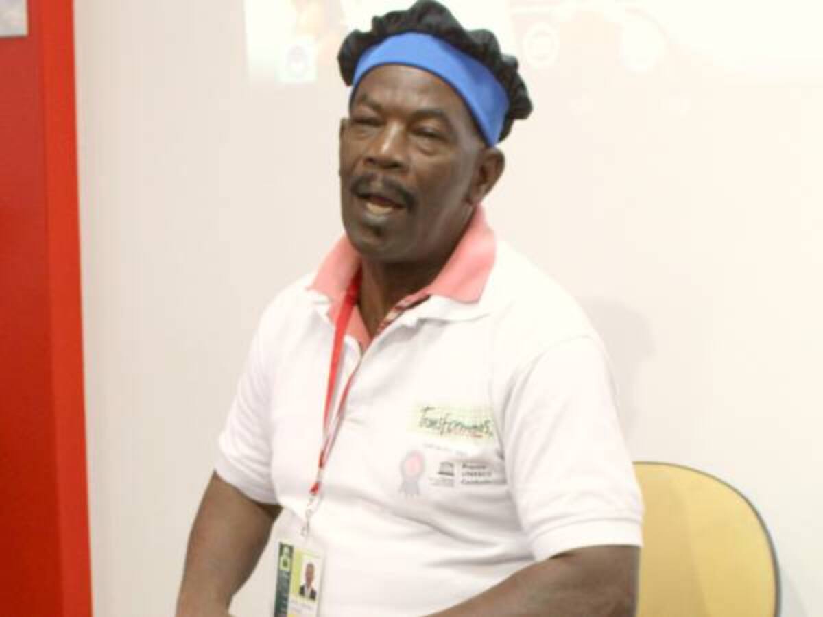 Superar el analfabetismo y encontrar una nueva vida