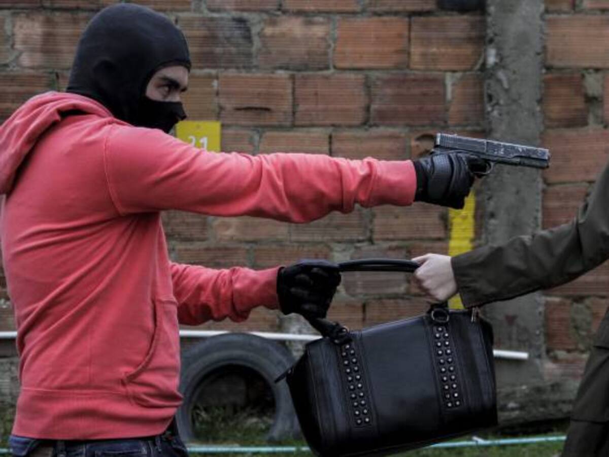 Distrito asegura reducción en homicidios y hurto de celulares en Bogotá