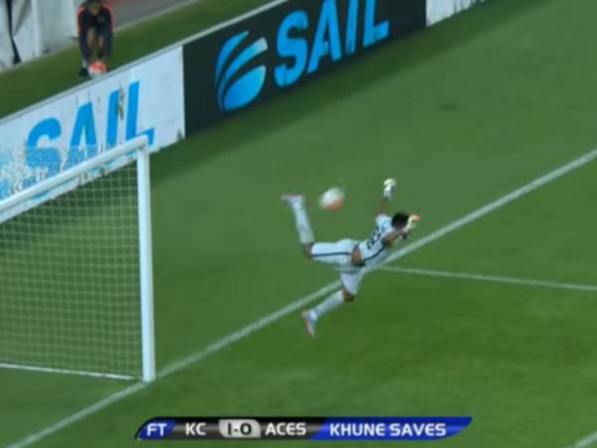 Arquero africano hizo un "escorpión" similar al de René Higuita