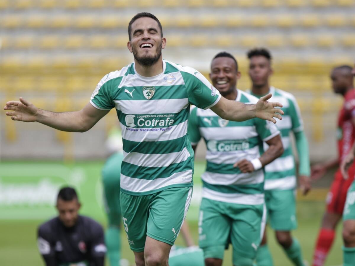 "García tiene contrato con Equidad, no puede firmar con otro club": Zuluaga