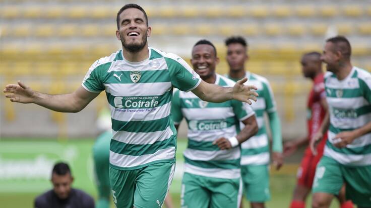 "García tiene contrato con Equidad, no puede firmar con otro club": Zuluaga