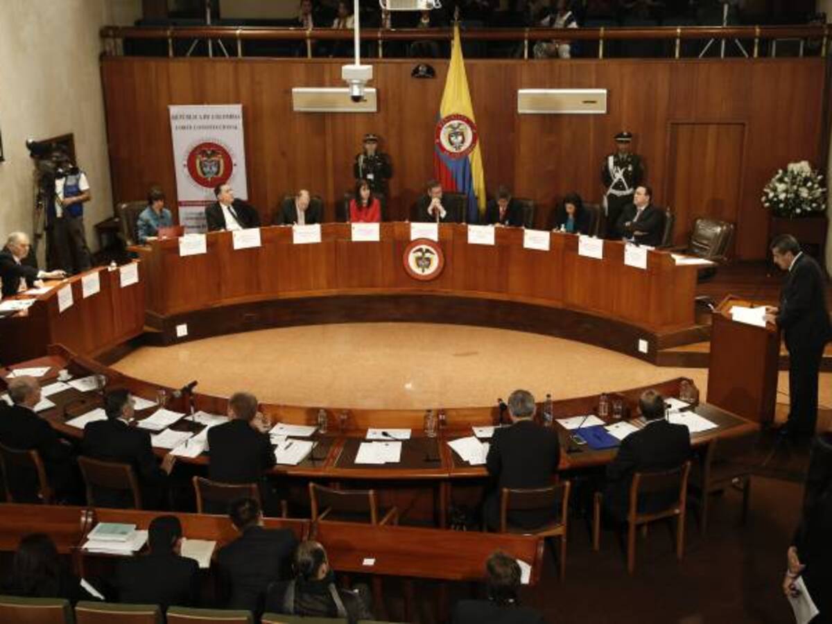 Gobierno pide a Corte Constitucional que tumbe refrendación popular del acuerdo final