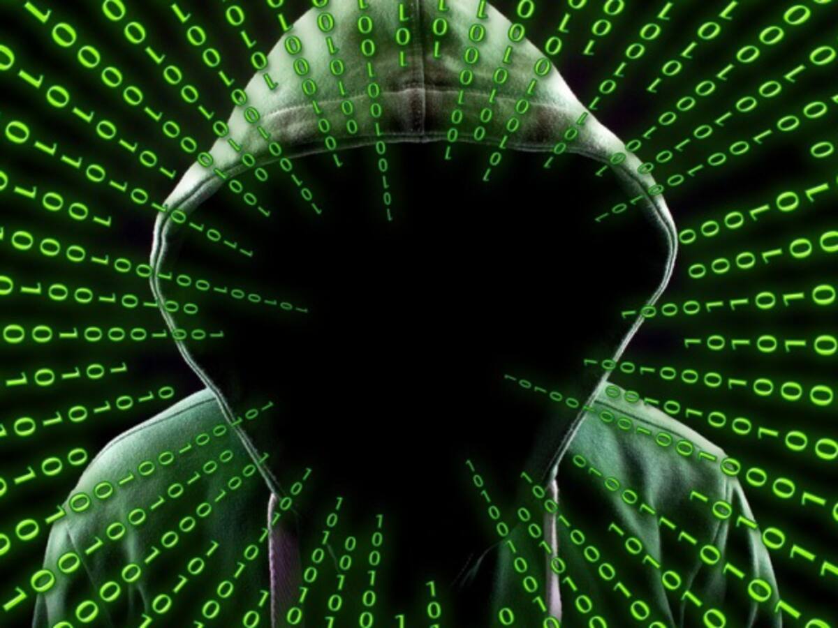 Fiscalía quitará beneficios a hacker que creo Fénix