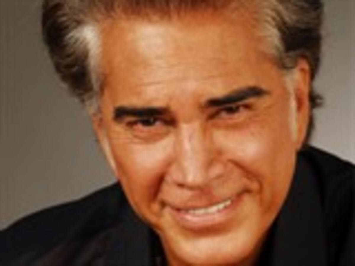 “El Puma”, el artista de todos los tiempos llega a los Grandes Especiales de Caracol Radio