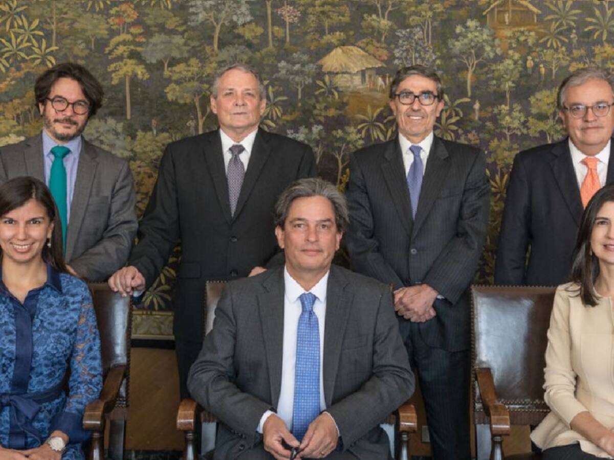 Edad de retiro forzoso no aplica para junta directiva de Banco de República