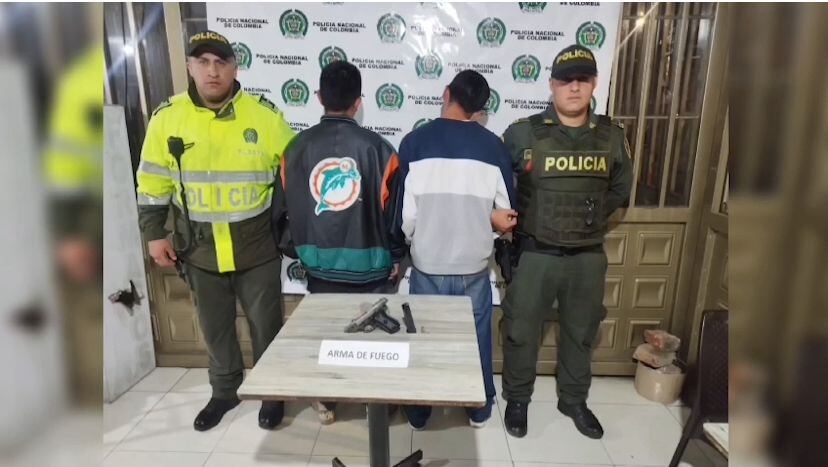 En Bogotá, ladrón saltó de un puente para escapar de la policía