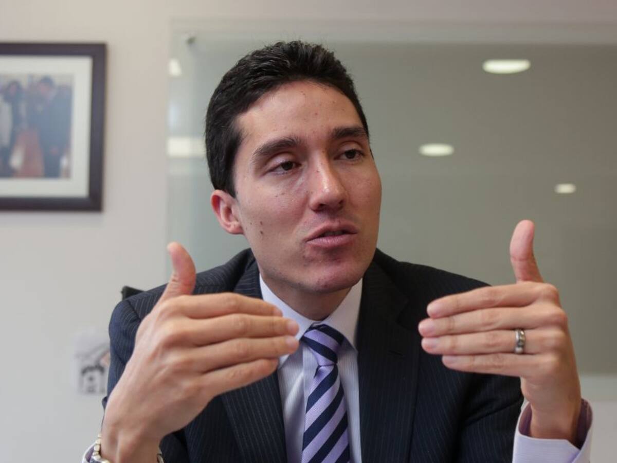 Confianza comercial e industrial presentaron fuertes reducciones en abril