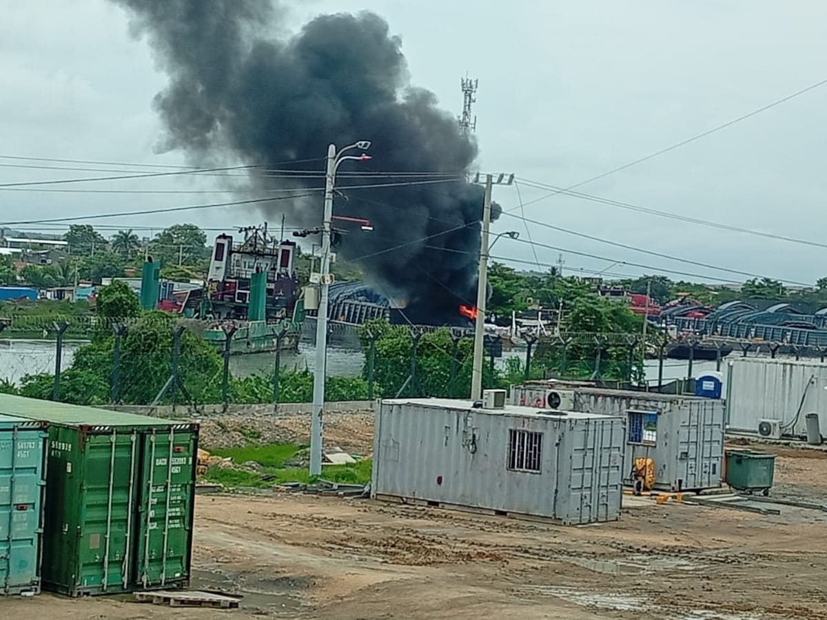 Explotó embarcación en Pasacaballos: reportan más de 10 heridos