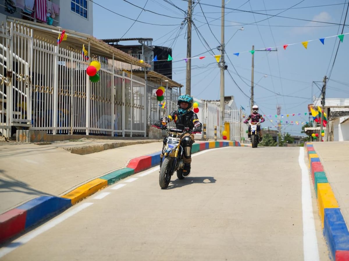 Tras 44 años de espera, gobernación de Bolívar entrega la nueva vía principal de Chapacuá