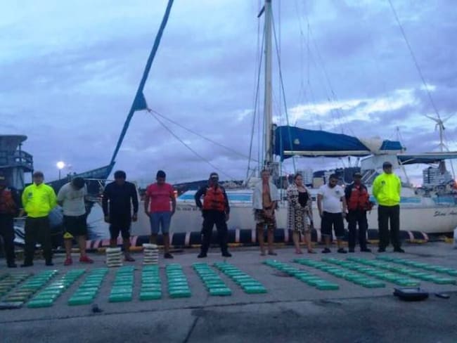Prisión para ocupantes de velero en el que eran transportados estupefacientes en Cartagena