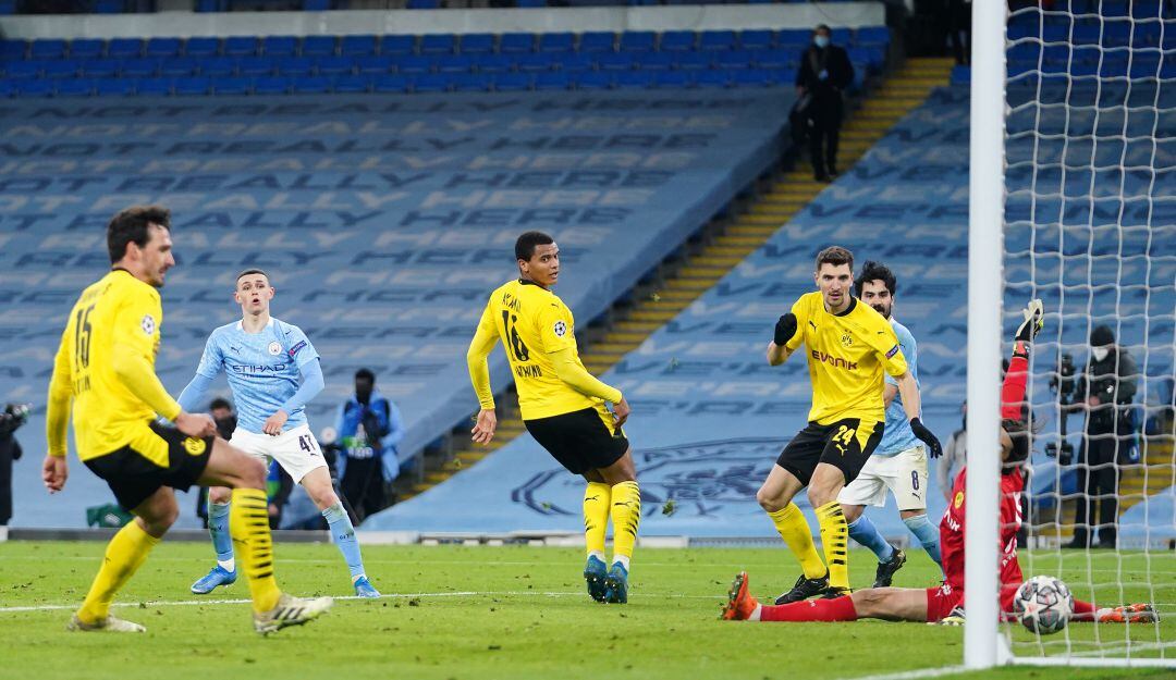 Sufrida victoria de Manchester City ante el Borussia Dortmund