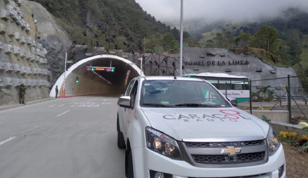 Ingreso al Túnel principal de la línea 8.65 kilómetros