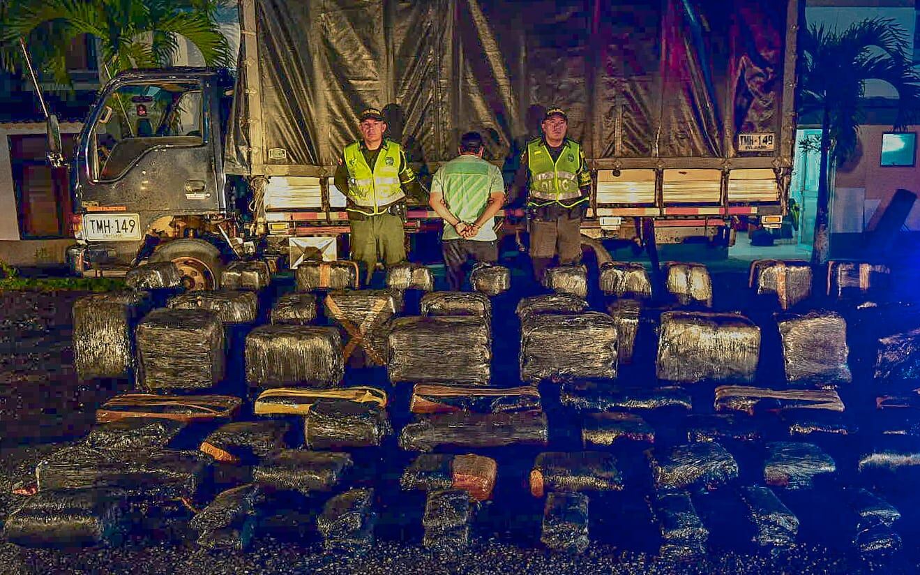 Estupefaciente incautado en vías de Balboa - Policía Risaralda.