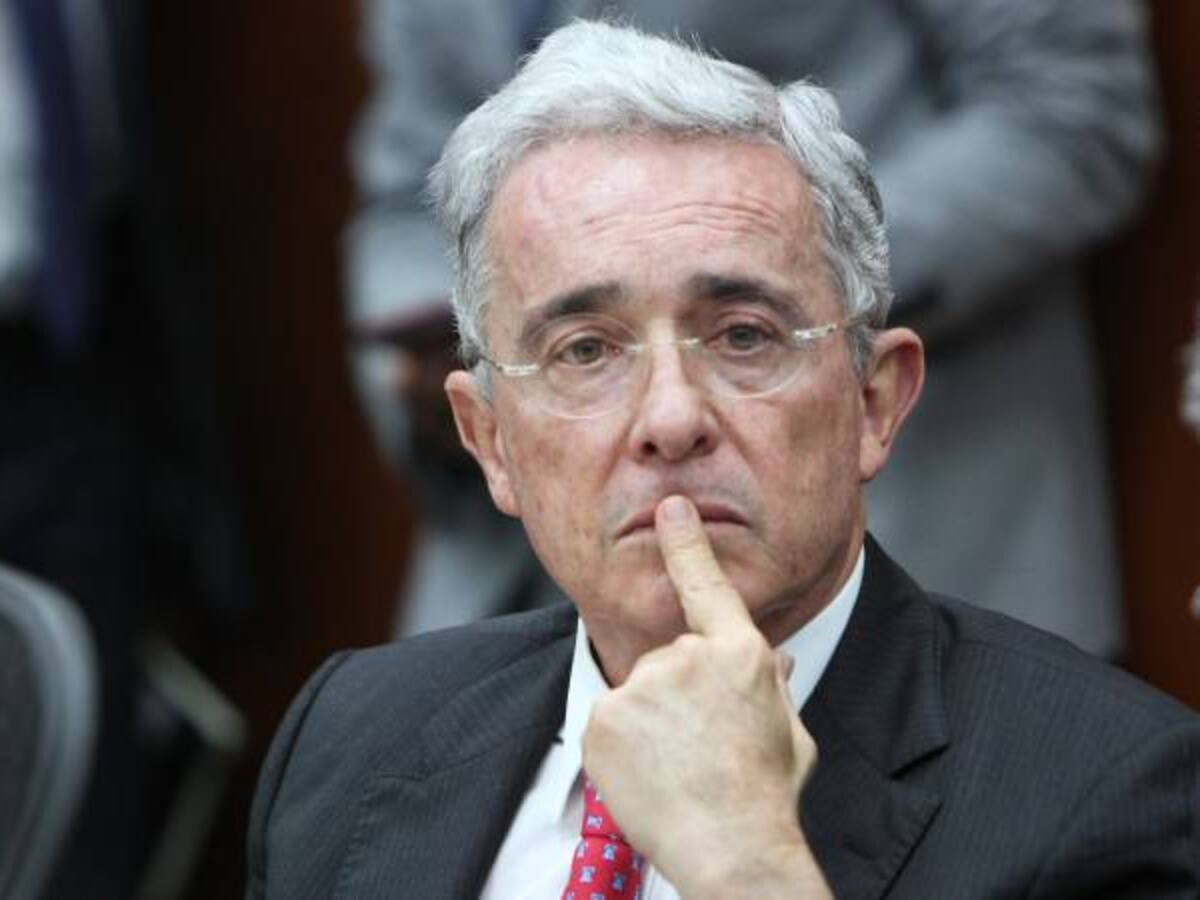 Video: Así reaccionó Uribe a la candidatura presidencial de Timochenko