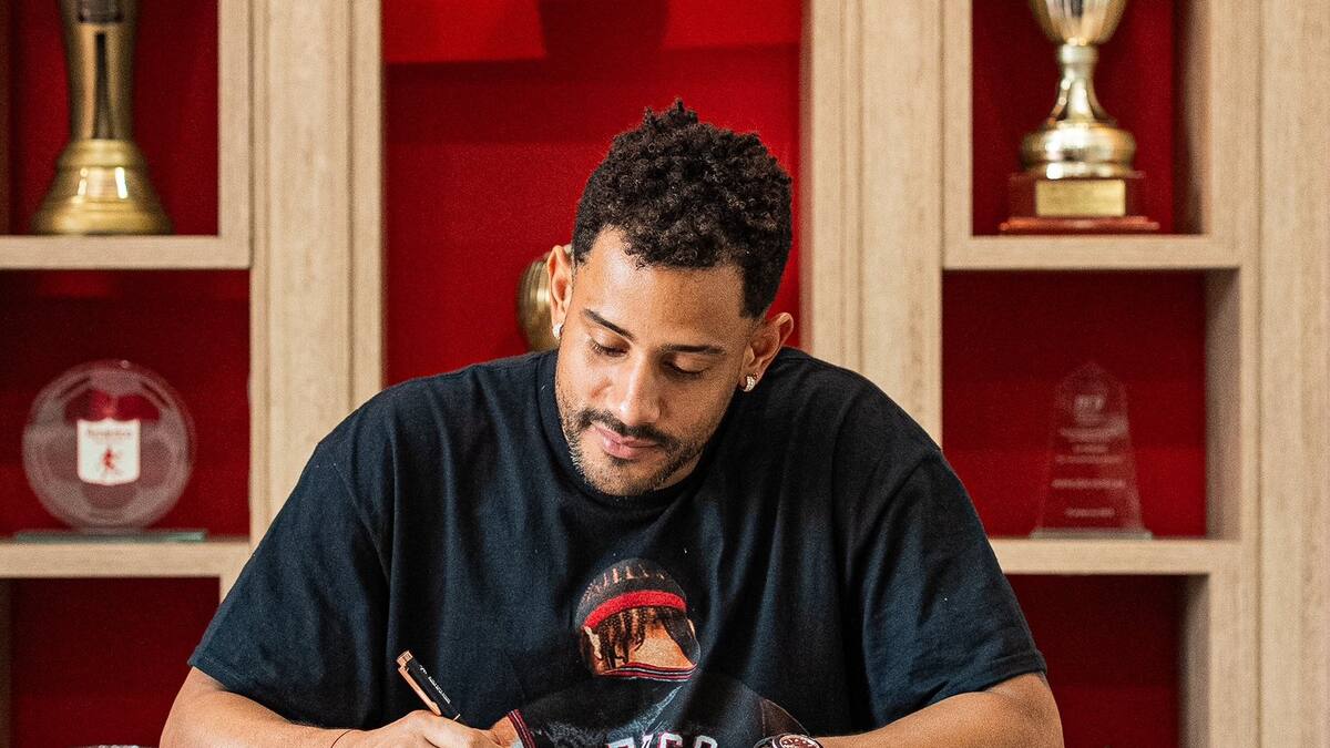 América anunció la contratación de dos refuerzos procedentes de Europa