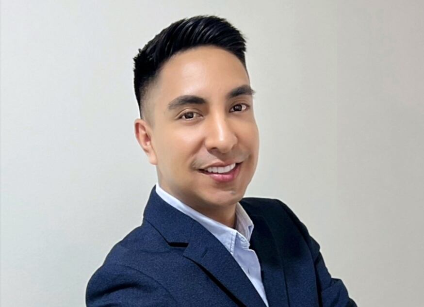 El equipo de Trabajo de Caracol Radio y el grupo Prisa en Neiva y el Huila, agradecen al amigo, estratega, líder y jefe, que nos acompañó durante estos años con su Alegría, exigencia, profesionalismo, Perseverancia y pasión por su trabajo.