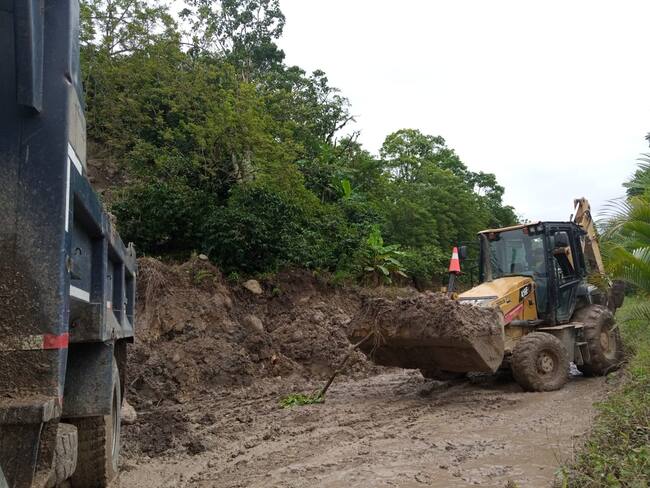 En esta región las autoridades atienden las emergencias con maquinaria.
