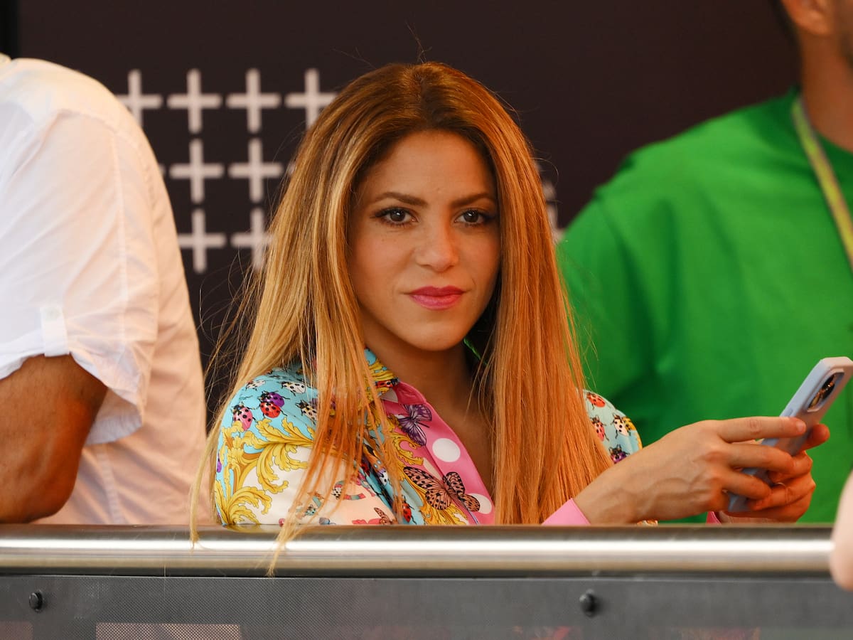 Shakira volvió a Barcelona, pero no por Piqué, estuvo en el palco de Lewis Hamilton de F1