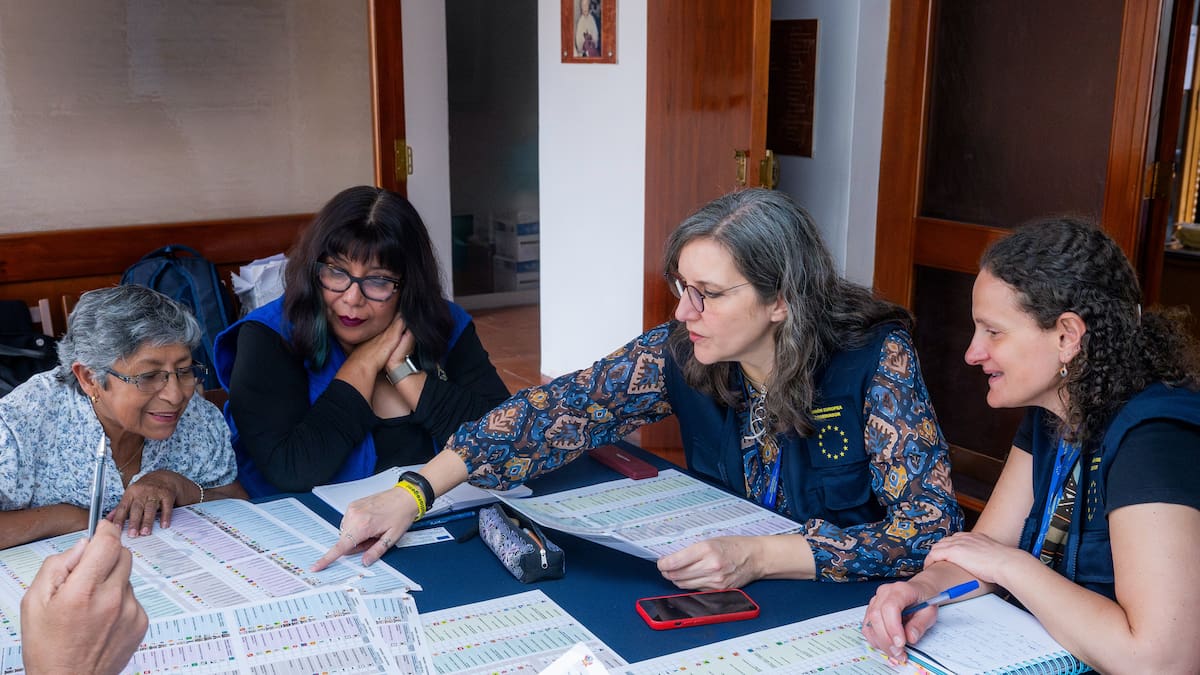 Unión Europea despliega más de 150 observadores electorales en Perú