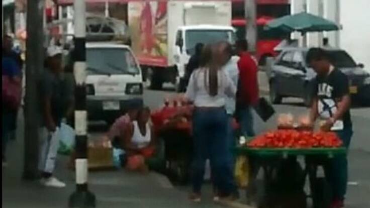 835.000 pesos deberá pagar persona por comprar un chontaduro a un vendedor informal en el centro de Armenia