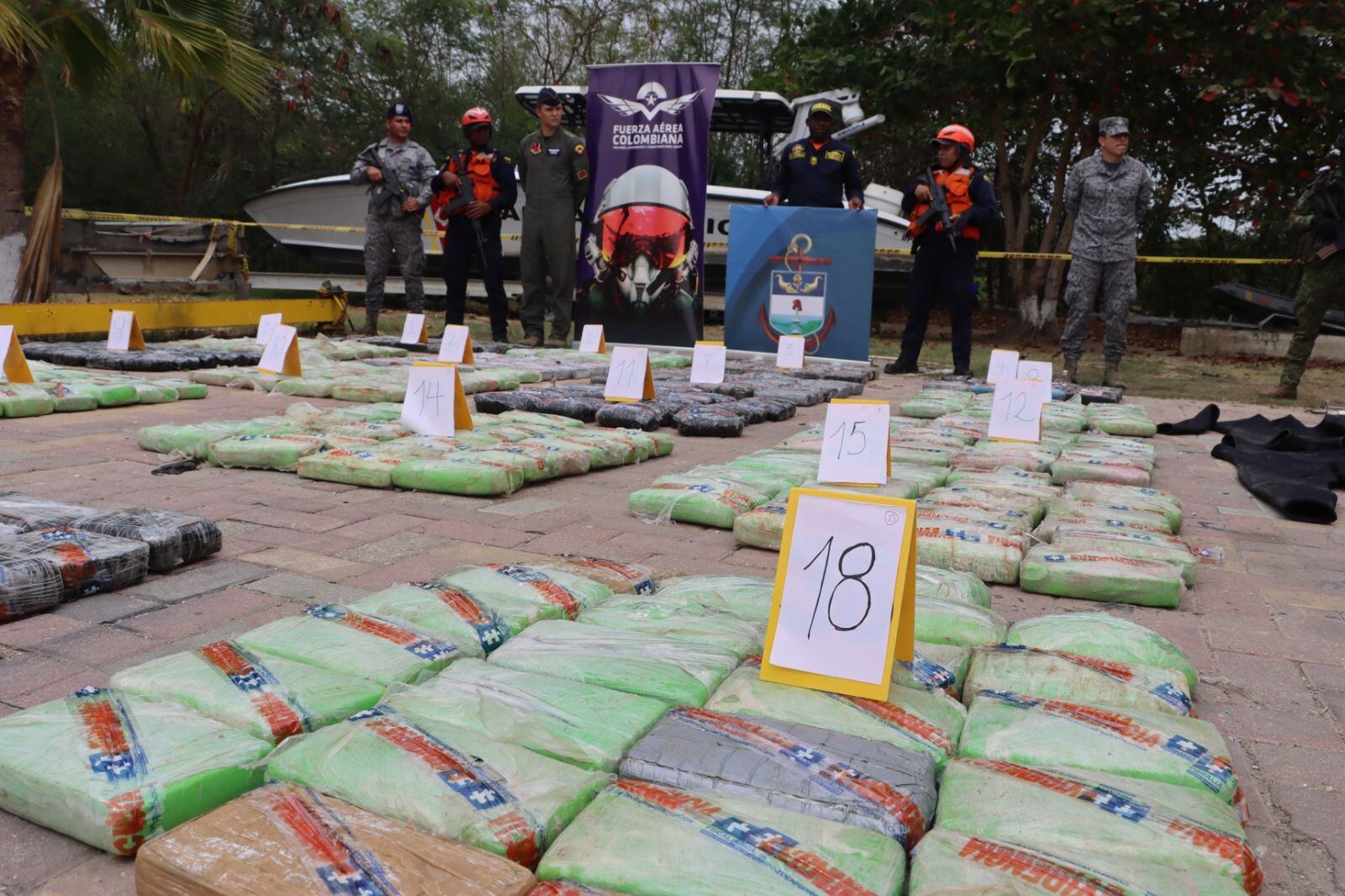 Crédito Armada de Colombia