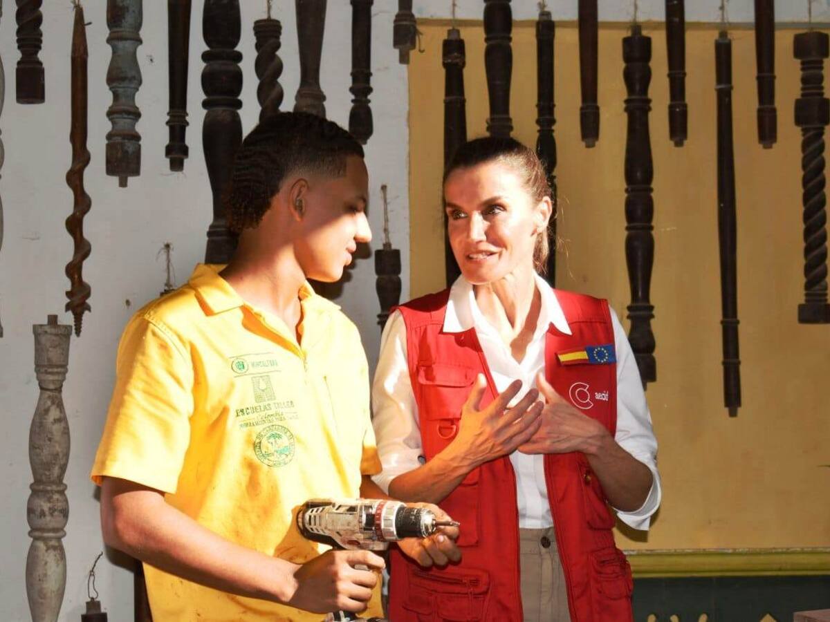 Reina Letizia de España conversó con los aprendices de Escuela Taller Cartagena de Indias