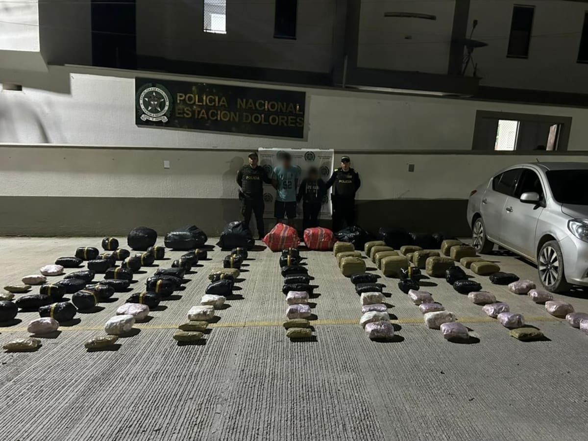 Pareja fue sorprendida con 288 kilos de marihuana dentro de un vehículo en Dolores, Tolima