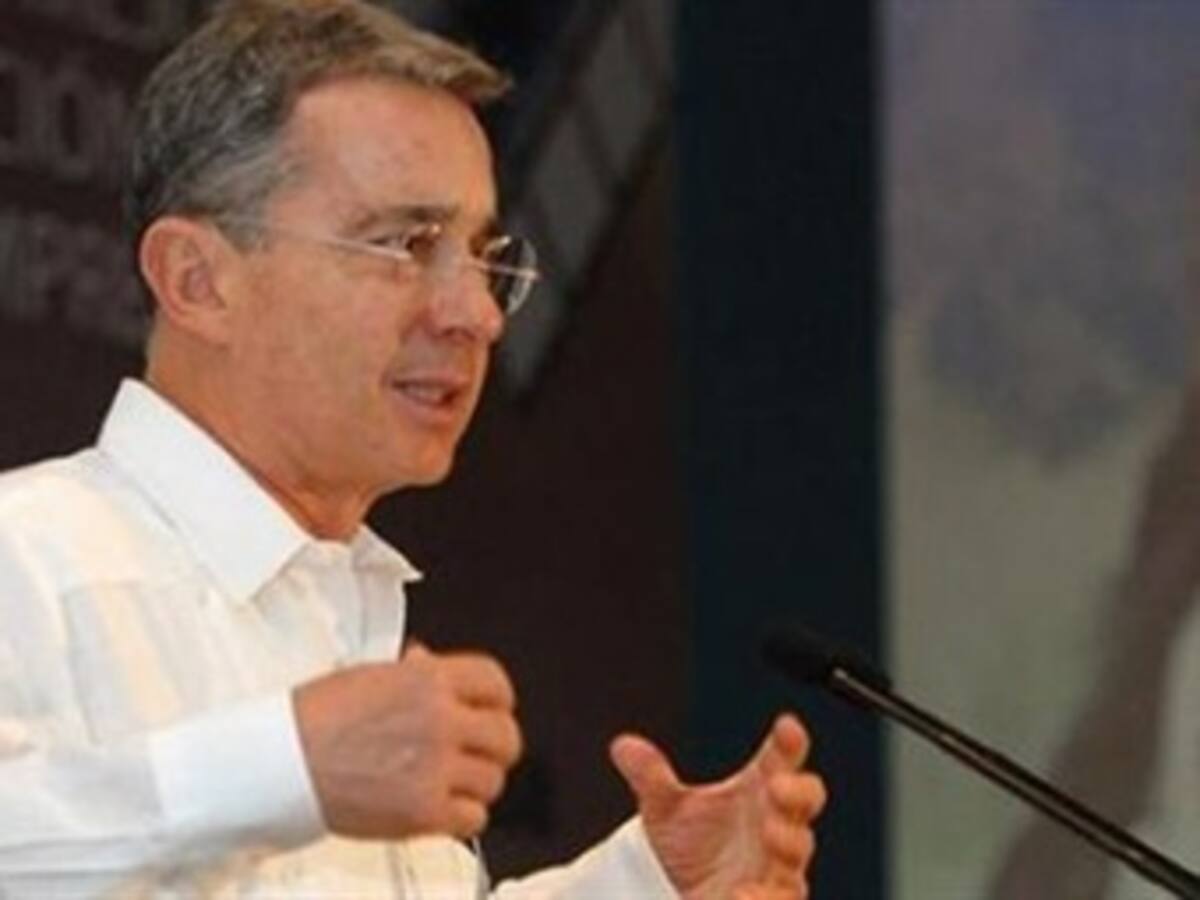 La gira de Uribe con el Centro Democrático