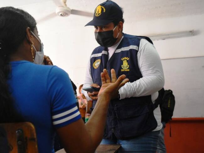 Cartagena presentó un proyecto en el que se involucra activamente a los Comités Barriales de Emergencia en estos casos