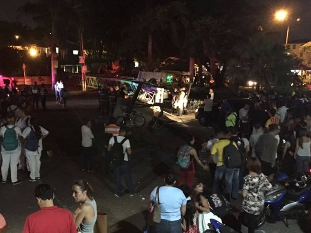 Accidente de grúa en Cali deja un muerto y un herido