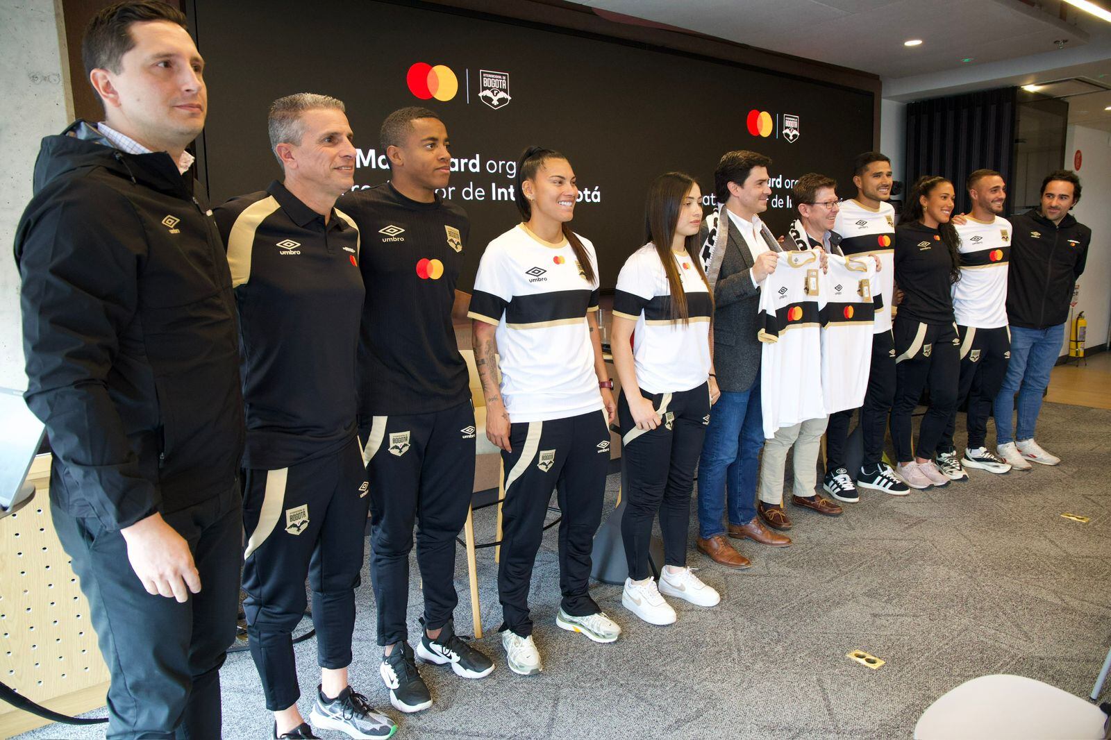 MasterCard e Inter Bogotá anuncian un patrocinio para transformar la experiencia del fútbol nacional