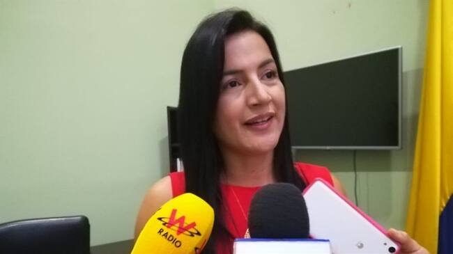 La ministra (e) de Agricultura, Claudia Jimena Cuervo Cardona, afirma que el Ministerio deja más tierras para producir y productos en el exterior. Foto: Adrian Rodríguez (W Radio)