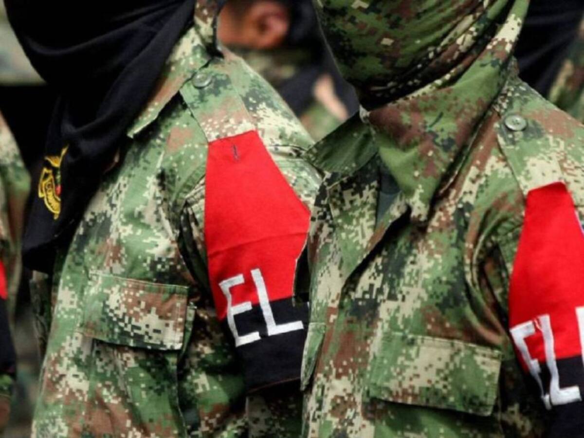 Delegados del ELN para diálogos de paz se dirigen hacia Venezuela