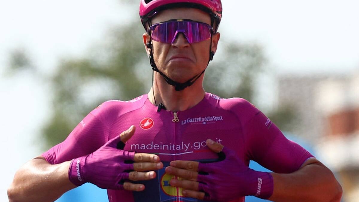 Jonathan Milan repite victoria en el Giro de Italia; Molano, el mejor colombiano