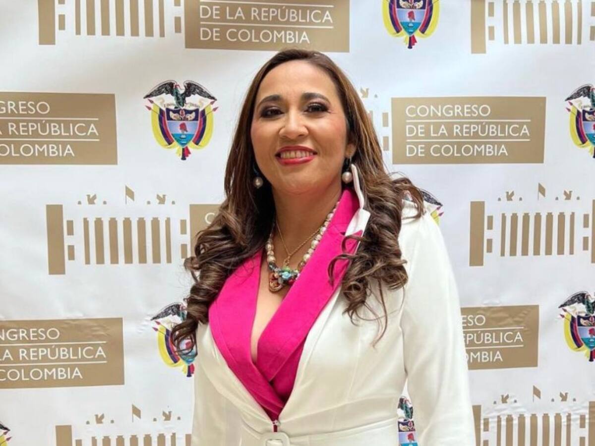 La maestra que es ahora senadora