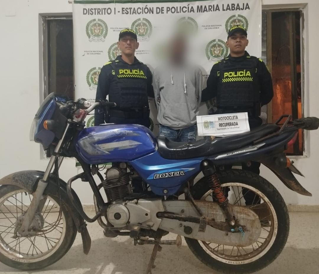 Capturan en flagrancia a mototaxista que trabajaba con moto robada