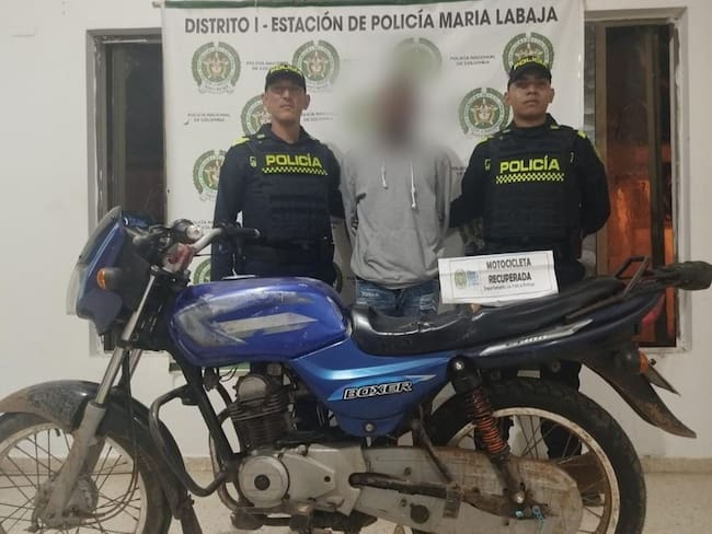 Capturan en flagrancia a mototaxista que trabajaba con moto robada