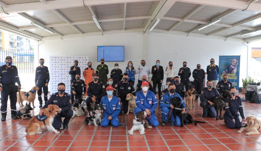 Grupo de ‘Especialidad de Búsqueda y Rescate con caninos K-SAR’