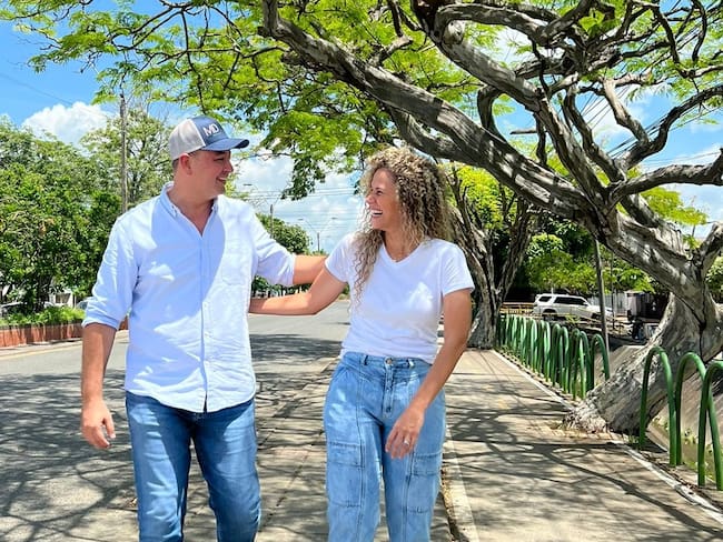 El senador conservador Marcos Daniel Pineda oficializa su respaldo a Natalia López Fuentes.