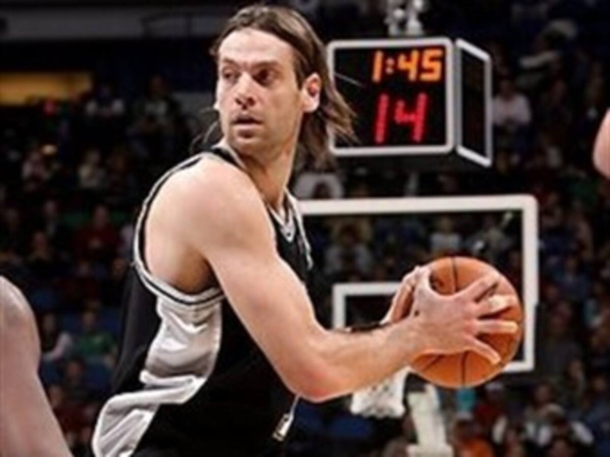 El mejor pivot en la historia del baloncesto argentino se retira en la NBA