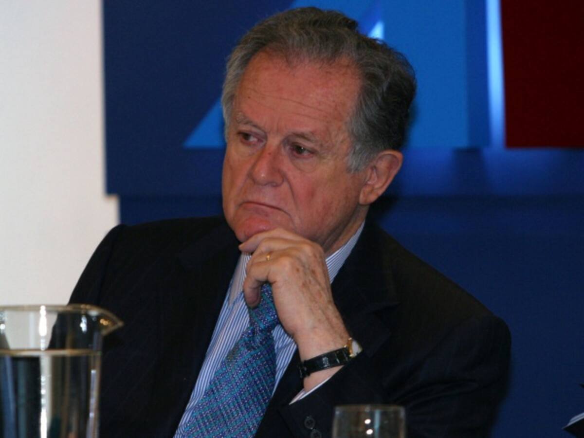 Luis Carlos Sarmiento Angulo renuncio al consejo directivo de ANIF