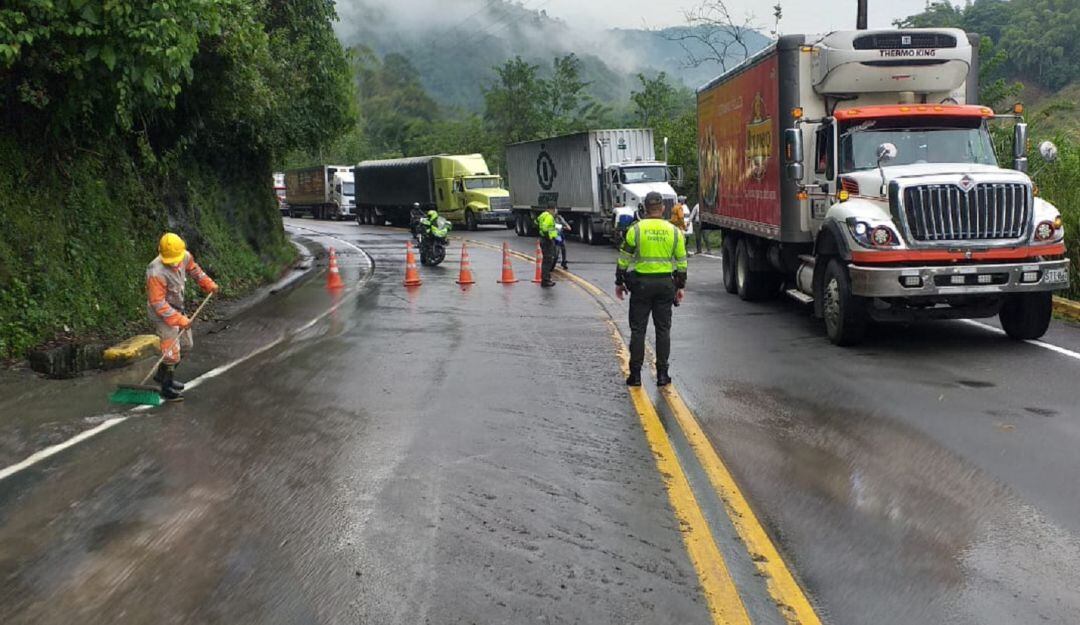 Habilitan vía La Manuela - Chinchiná.