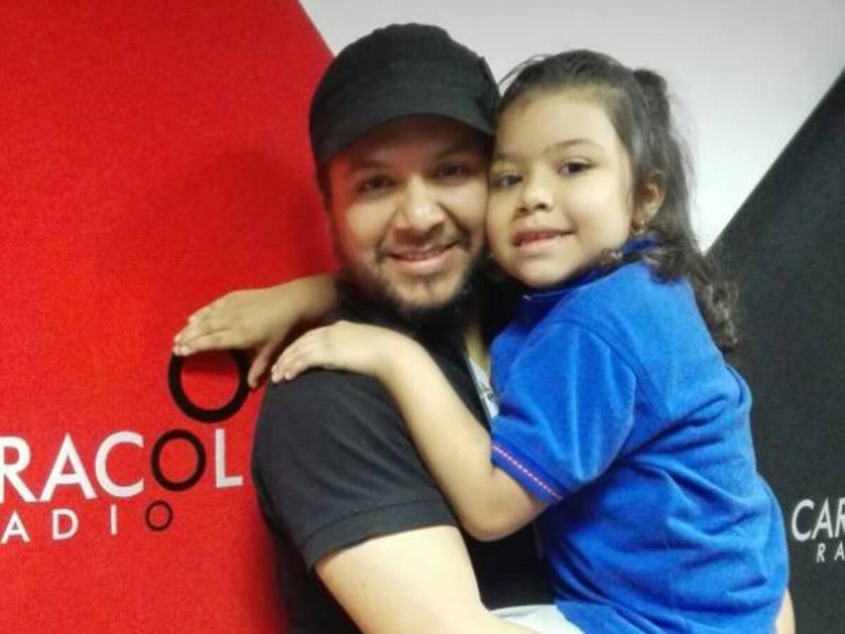 Pacho y Alana, padre e hija, encontraron en la música y la familia la forma más efectiva de superar la enfermedad