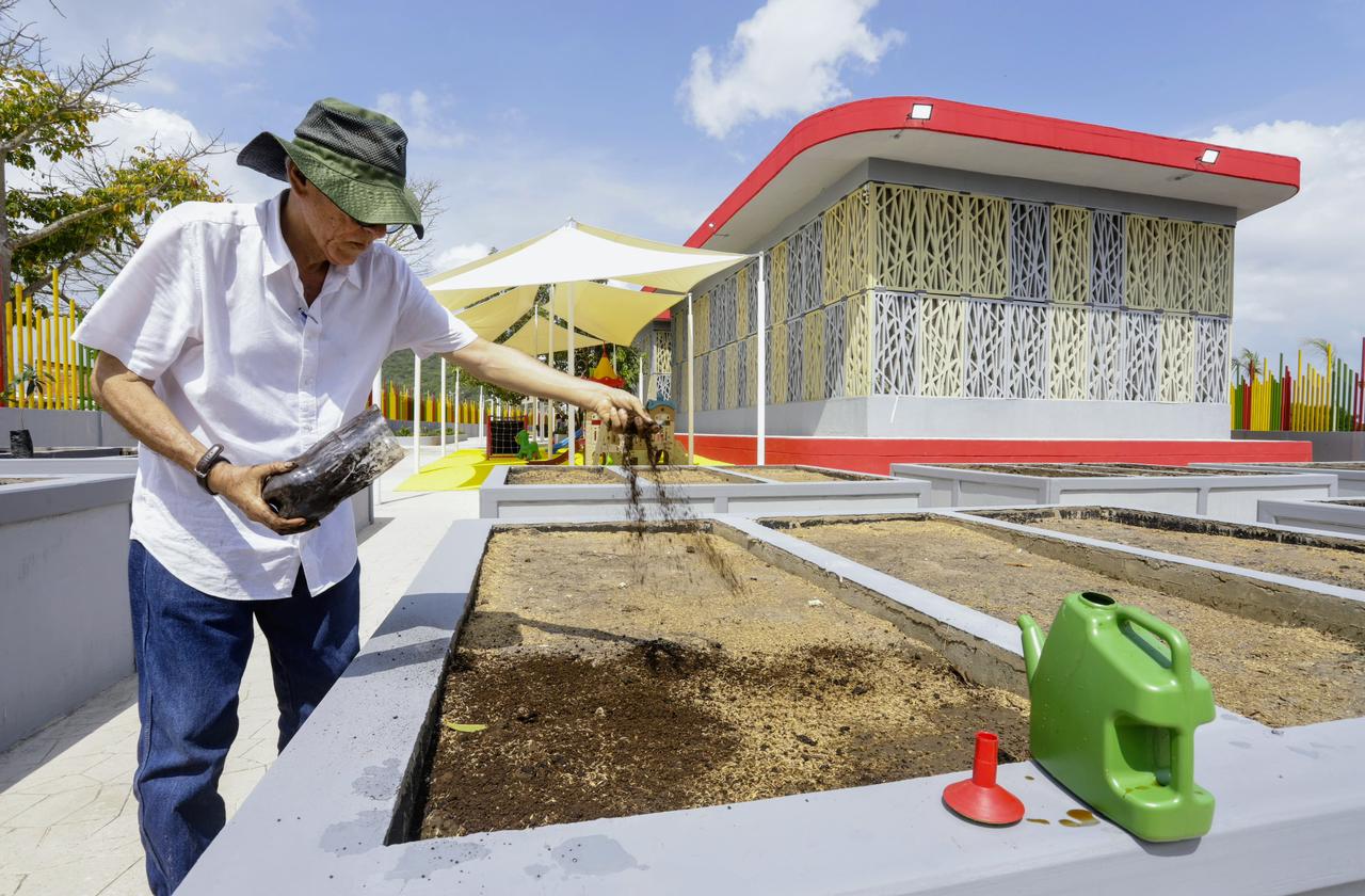 Base de futuros patios productivos en hogares de la Perimetral con el acompañamiento permanente del Establecimiento Público Ambiental (EPA) Cartagena